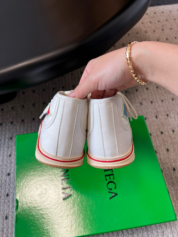 B0TTEGA Ven*ta SNEAKER BV582-102