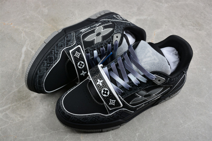 1V SNEAKERS 1V0425-253