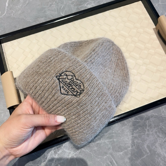 1v HAT0229-0507