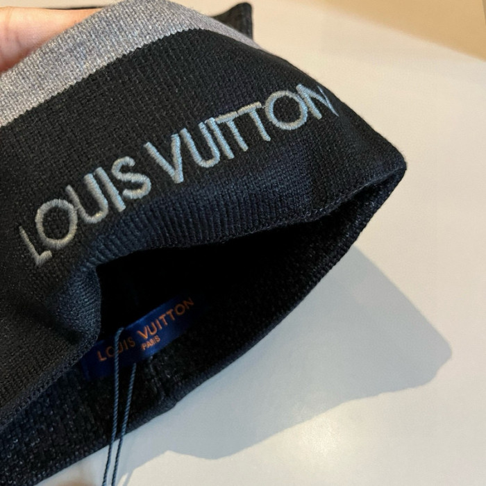 1v HAT0229-0510