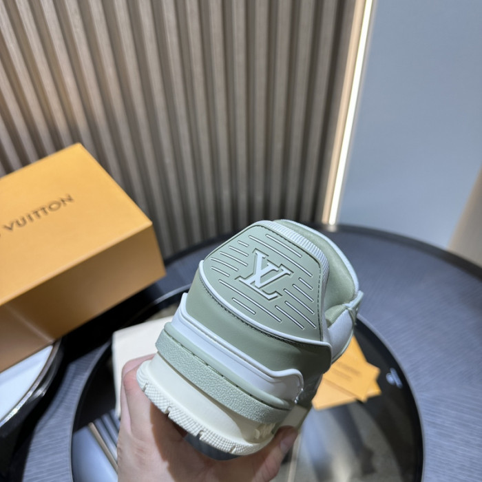 1V SNEAKERS 1V0425-272