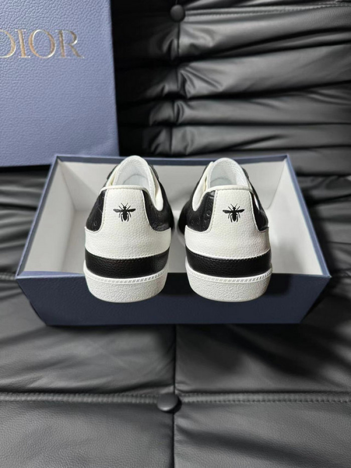 D10R SHOES D896-148