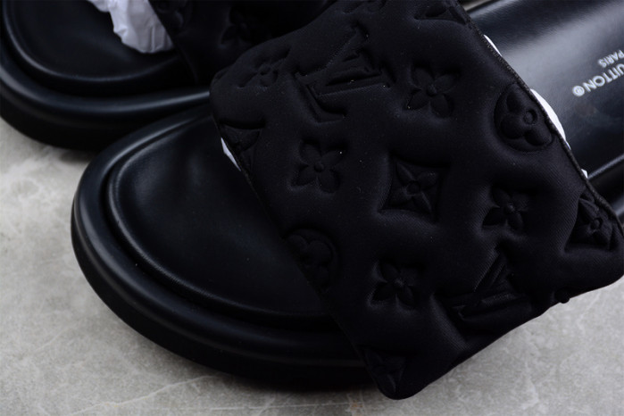 1*V SLIPPERS 11V0107-063
