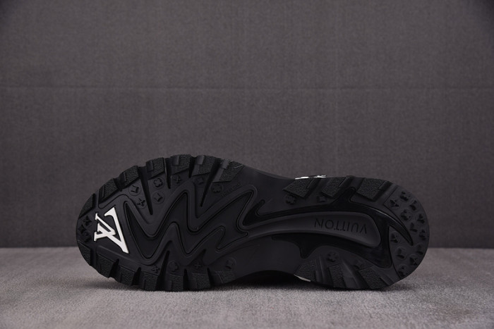 1V SNEAKERS 1V0425-233