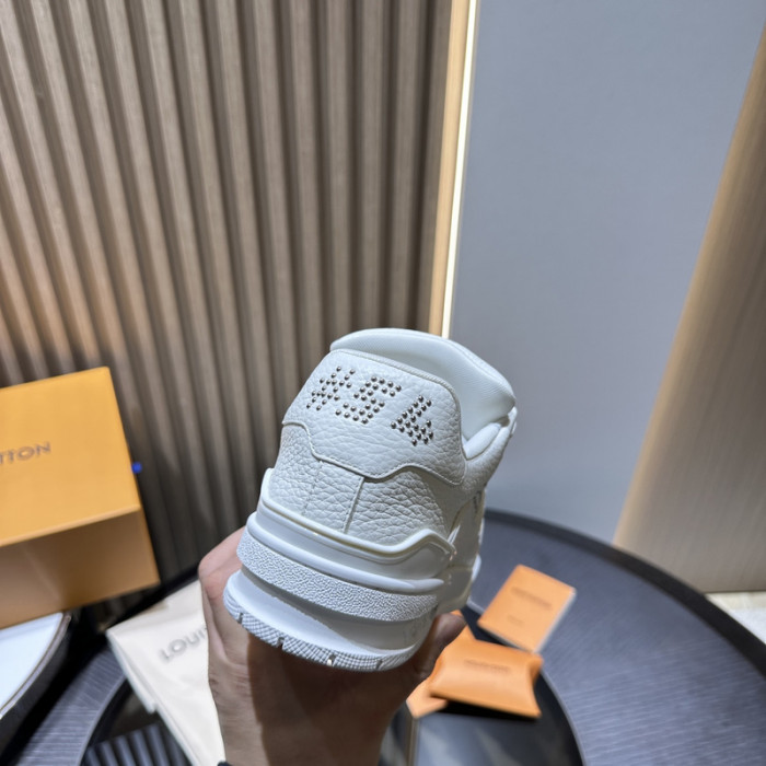 1V SNEAKERS 1V0425-290