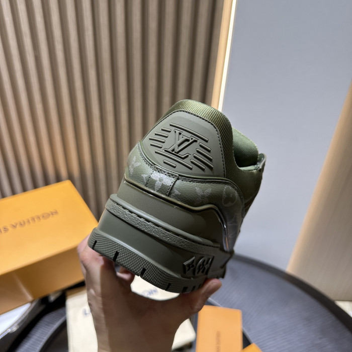 1V SNEAKERS 1V0425-293