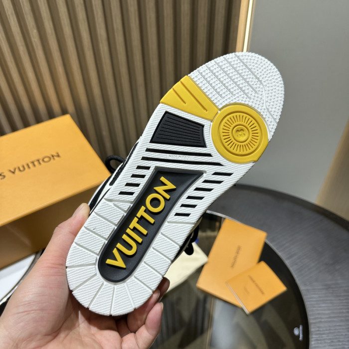 1V SNEAKERS 1V0425-309