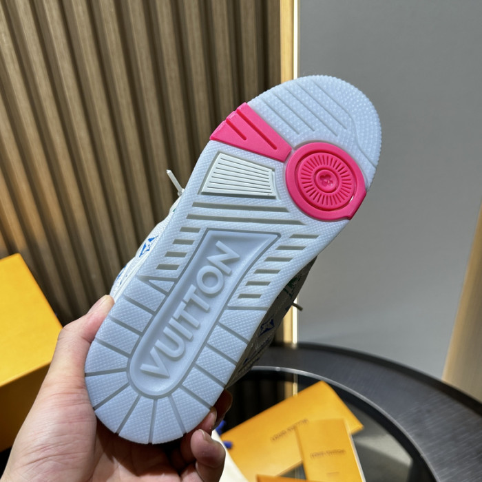 1V SKATE 1V0425-366