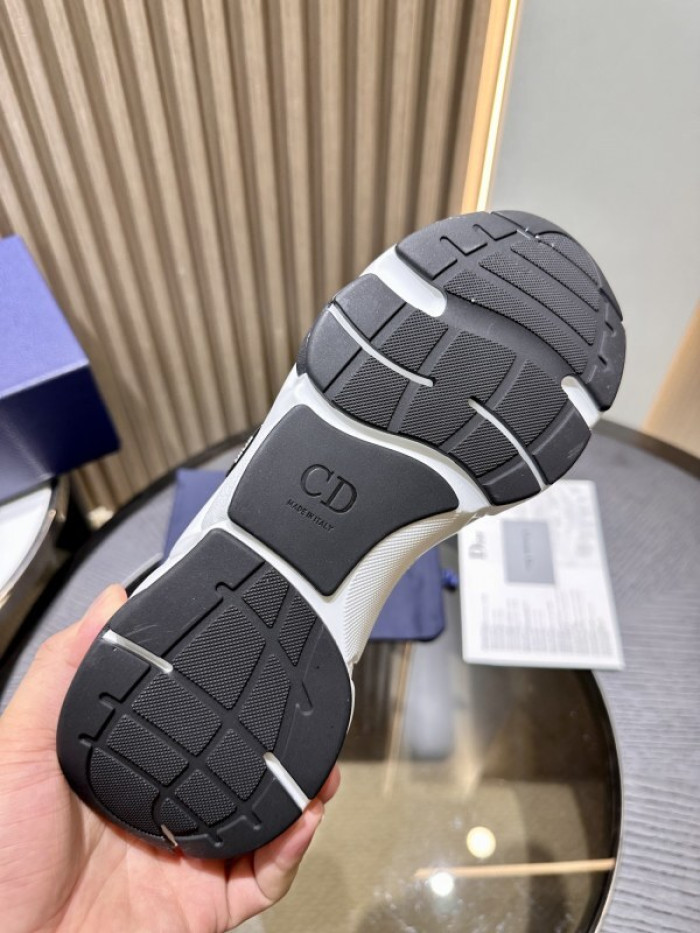 D10R B22 TRAINER SNEAKER DR258-0070