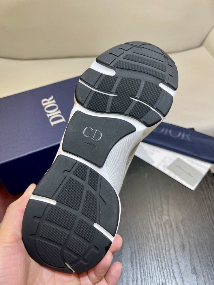 D10R B22 TRAINER SNEAKER DR258-0081