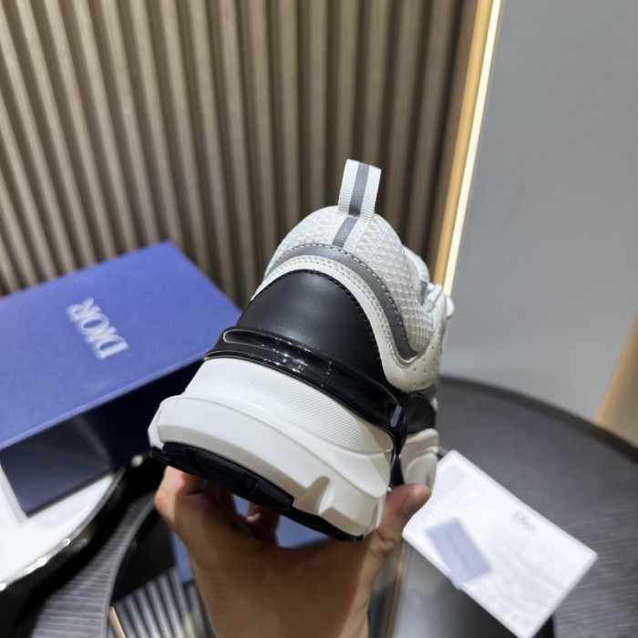 D10R B22 TRAINER SNEAKER DR258-0097