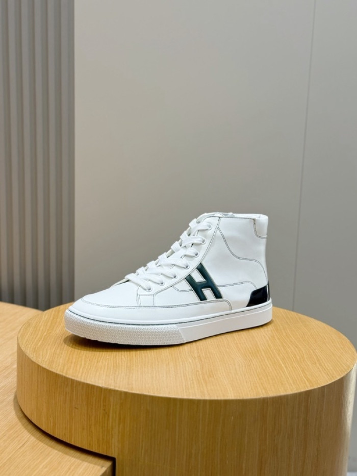HER*MES SNEAKER HM1028-136
