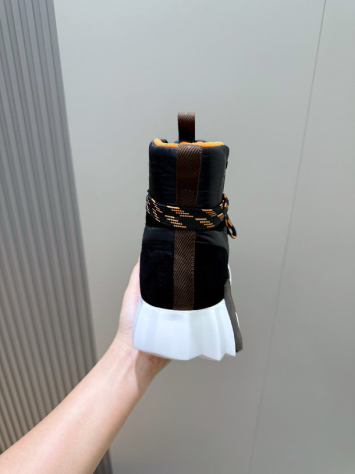 HER*MES SNEAKER HM1028-147