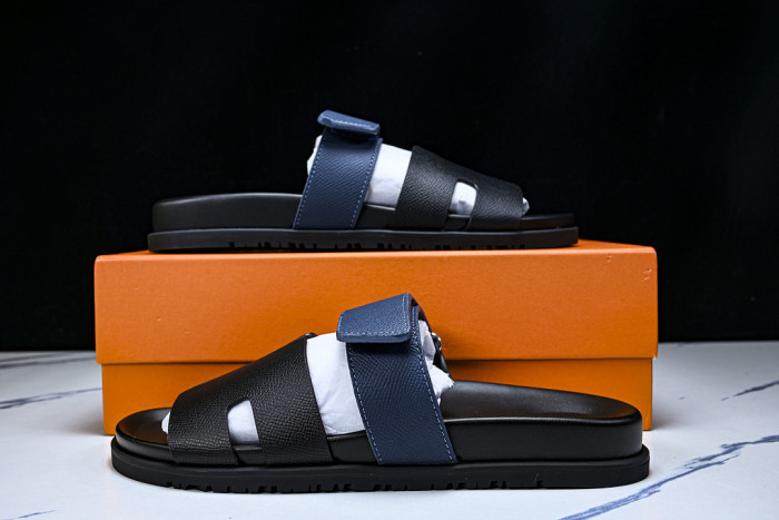 He*mes Slide CU526-2183