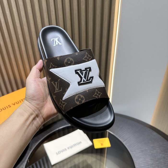 1*V SLIPPERS 11V0107-114