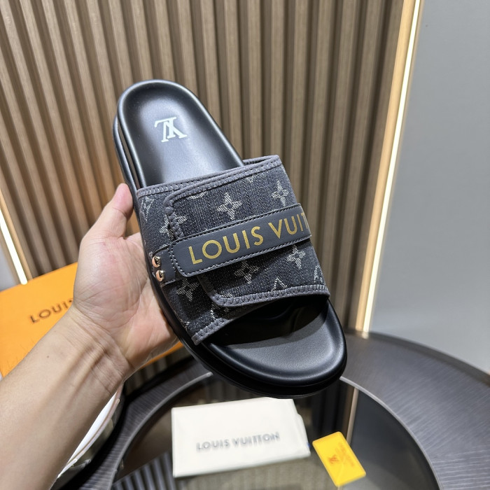 1*V SLIPPERS 11V0107-119