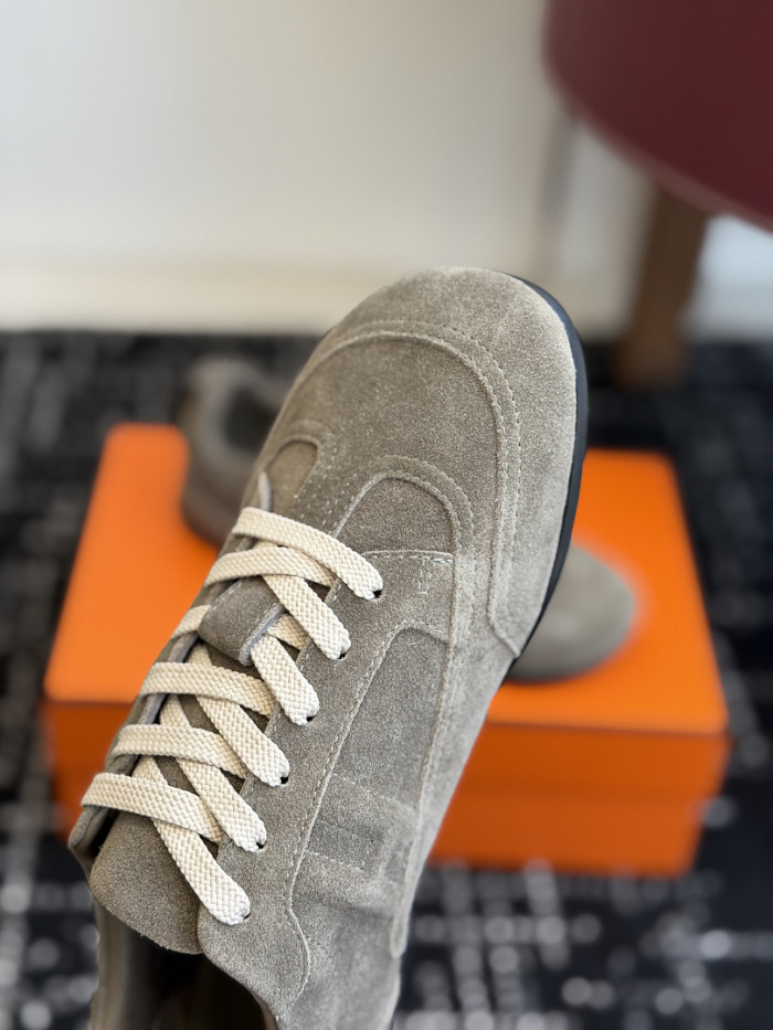 HER*MES SNEAKER HM1028-199