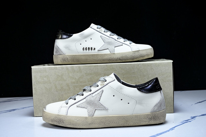 G01den G003e SNEAKERS GGS00030