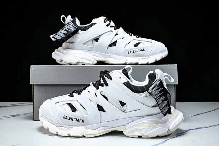 BLCG Track W3SRA0135