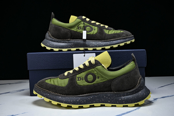 D10R Sneaker D897-238