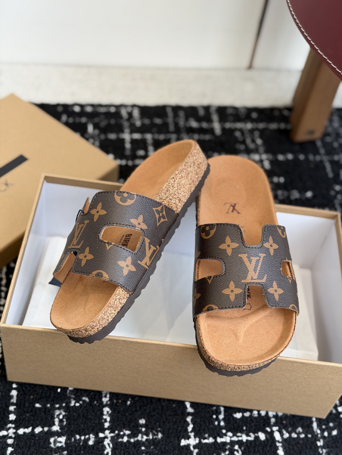 1*V SLIPPERS 11V0107-137