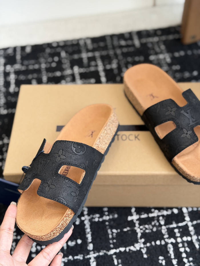 1*V SLIPPERS 11V0107-138