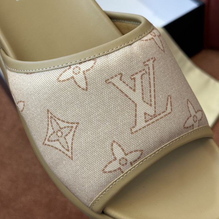 1*V SLIPPERS 11V0107-141