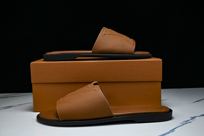 1*V SLIPPERS 11V0107-145