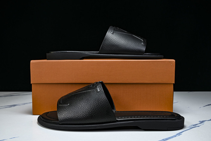 1*V SLIPPERS 11V0107-146