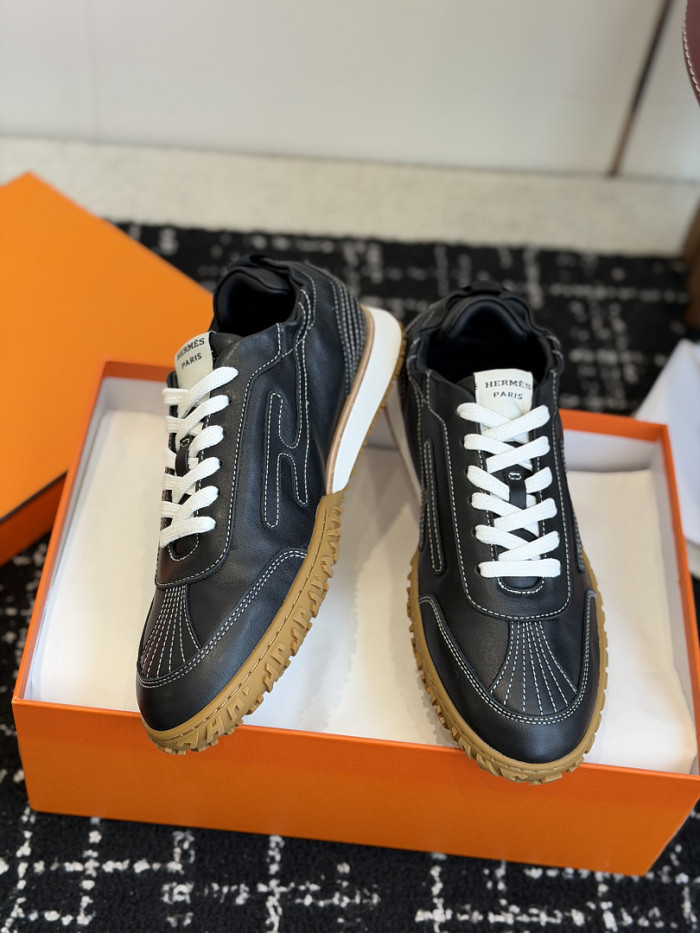 HER*MES SNEAKER HM1028-223