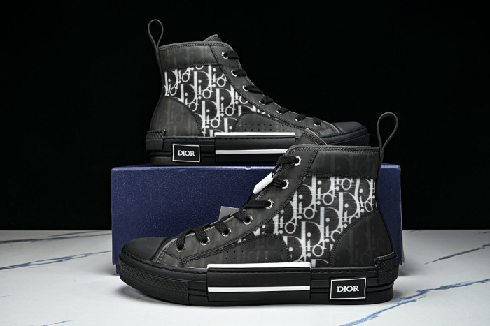 D10R B23 Sneakers DR1256-5603