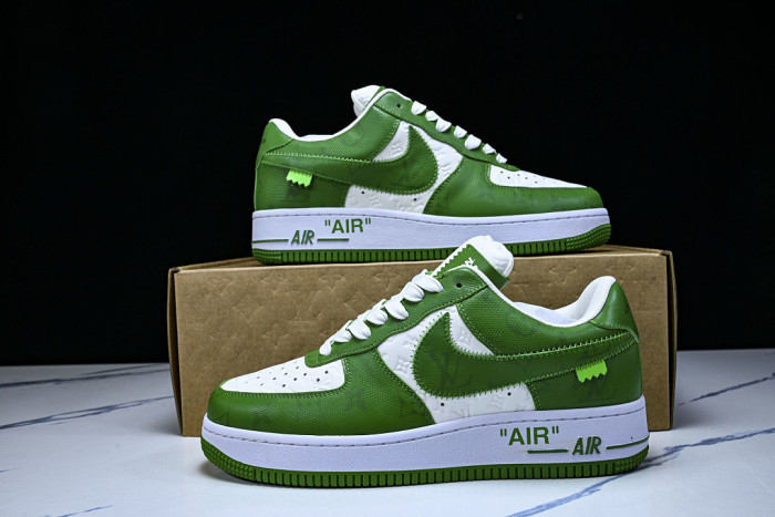 1V X Nike Air Force 11V0425-549