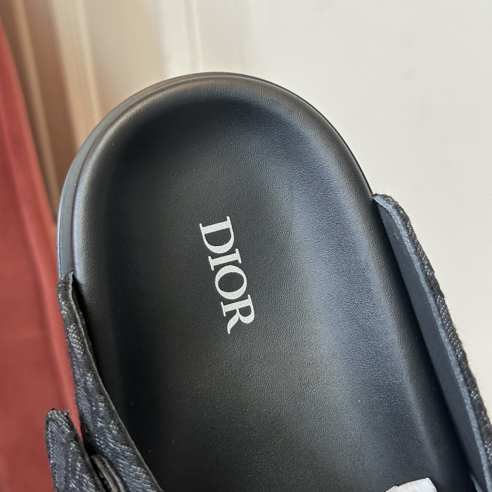 D10r SLIPPERS DS258-114