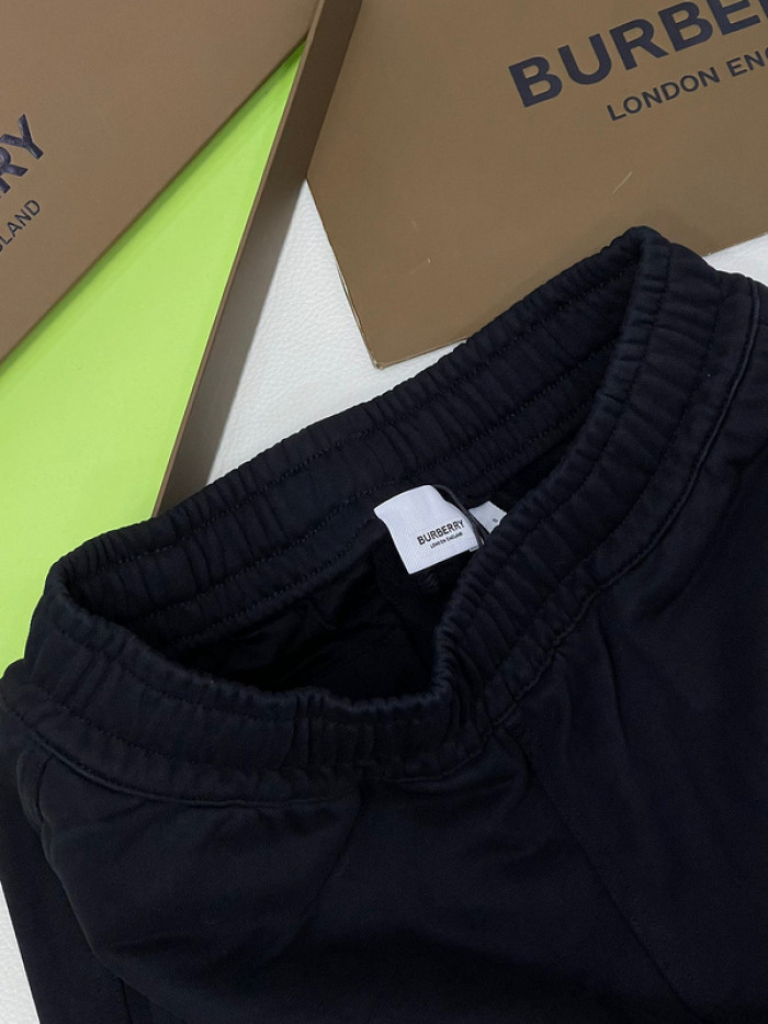 burbe*y bb1216-004
