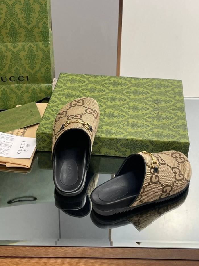 guc* slippers dr258-062