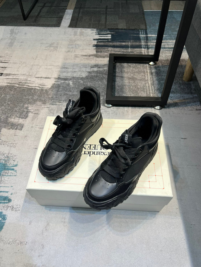 A1EXANDER M*QUEEN SNEAKERS WHGP7-144