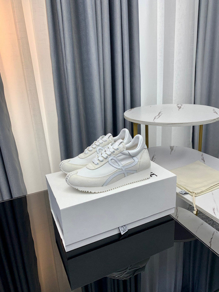 L0EWE SNEAKERS T0425-093