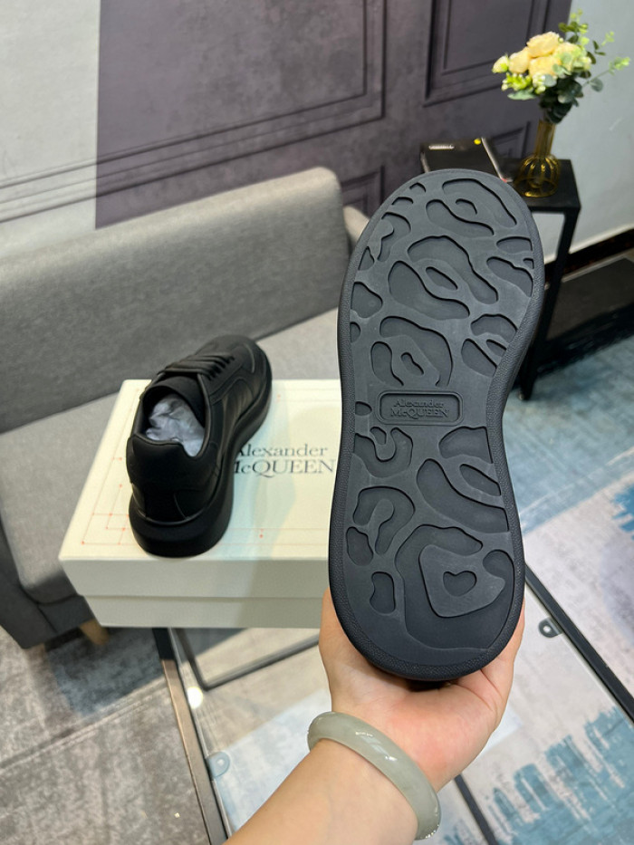 A1EXANDER M*QUEEN SNEAKERS WHGP7-72