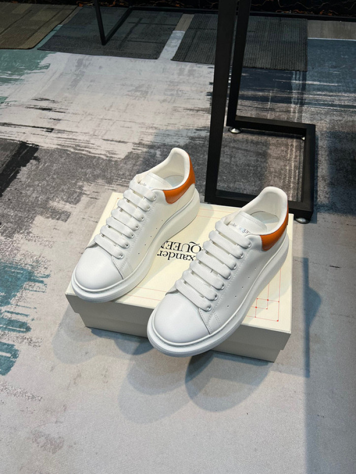 A1EXANDER M*QUEEN SNEAKERS WHGP7-80