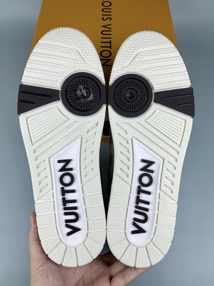 1V SNEAKERS 1V0425-229
