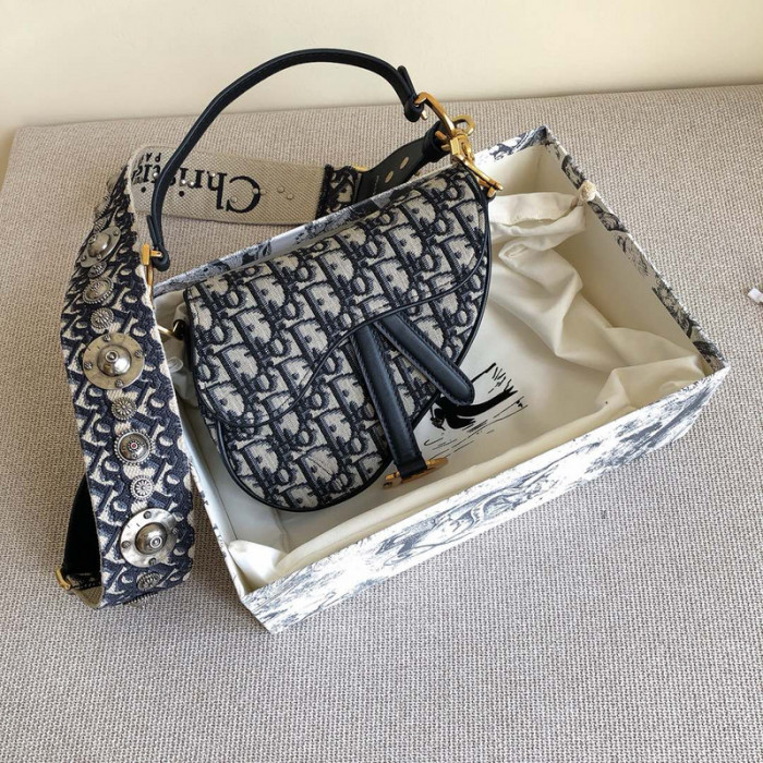 D*R bag 25.5 x 20 x 6.5cm B0113-164