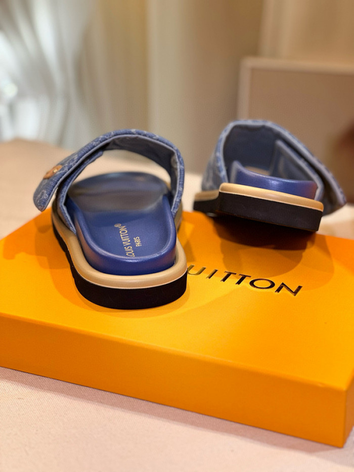 1*V SLIPPERS 11V0107-058
