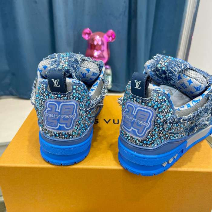 1V SNEAKERS 1V0425-251