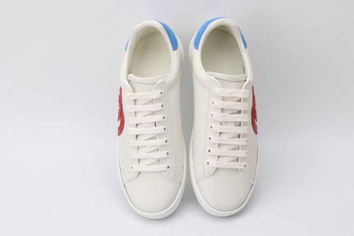 gucc ace embroidered low-top sneaker 431942a38g09066