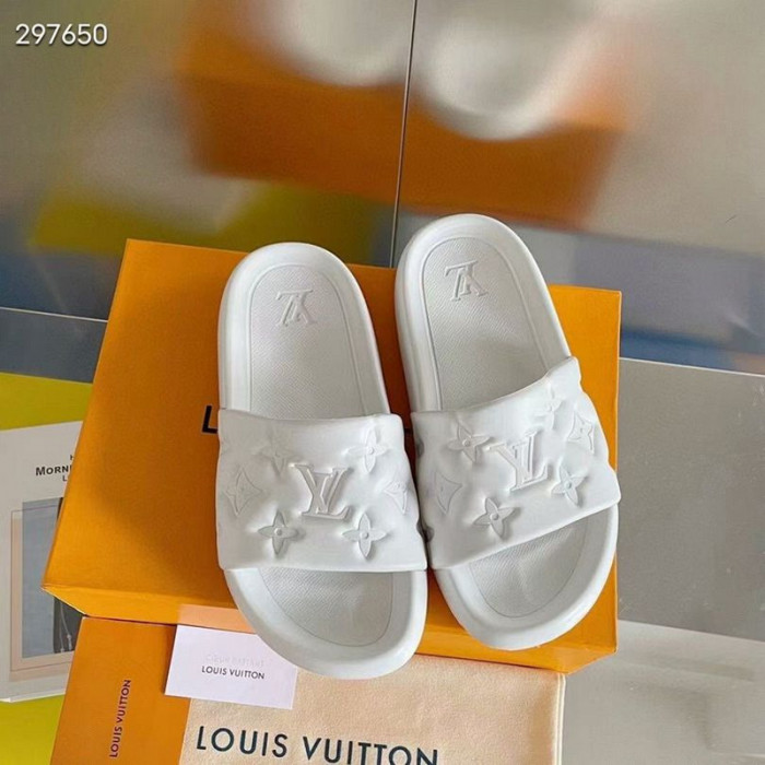 1*V SLIPPERS 11V0107-033