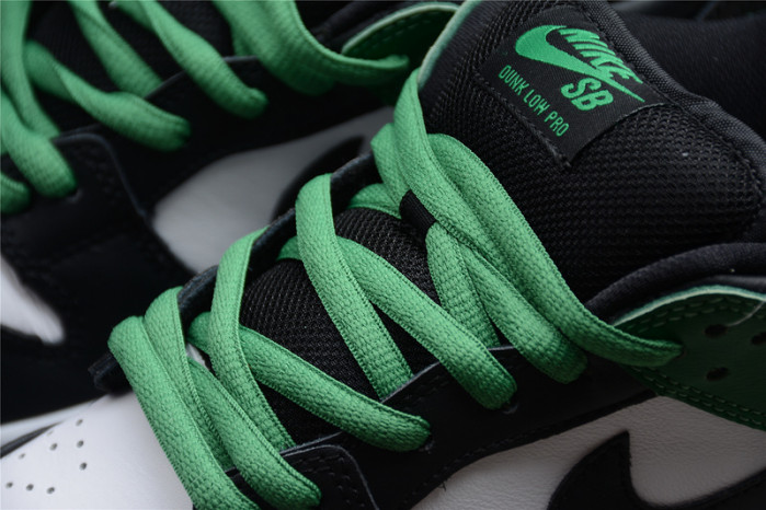 nike sb dunk low celadon bq6817-302