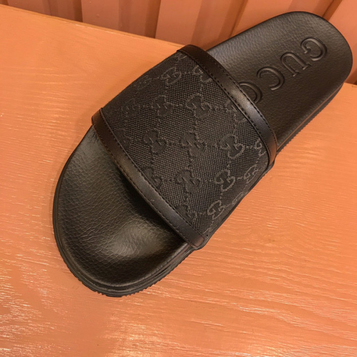 gucc slippers