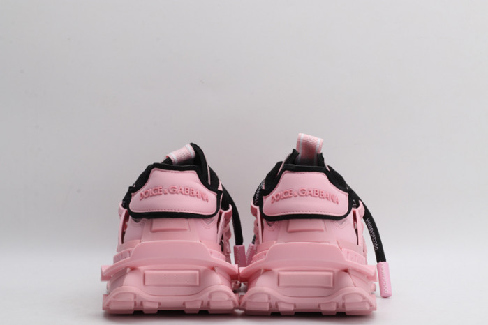d.g. sneakers