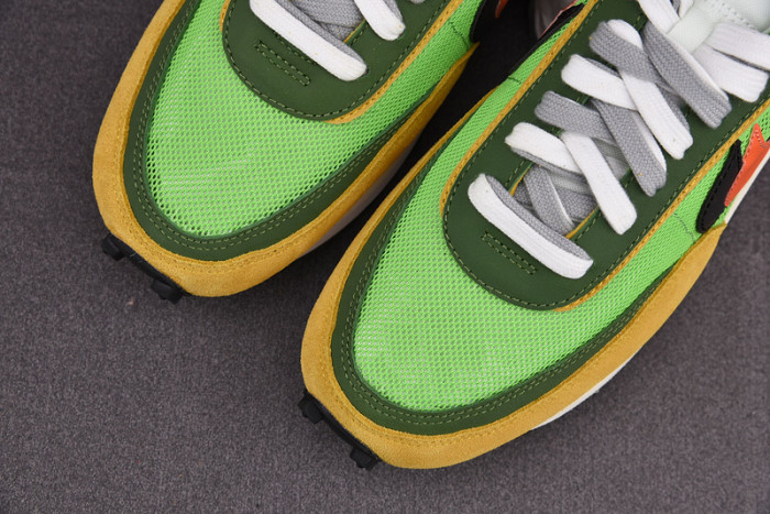 nike ld waffle sacai green multi bv0073-300