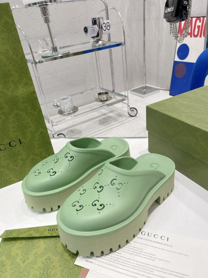 gucc slippers